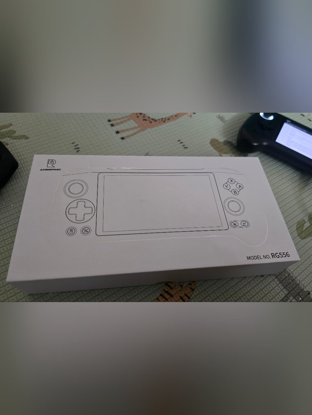 ANBERNIC RG556 Black AMOLED Handheld + Box + Accessories – Ready to Play - Picture 7 of 7
